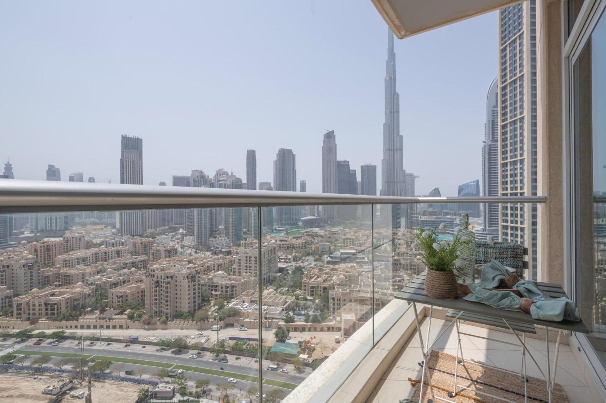Frank Porter - Burj Views Tower A Dubai