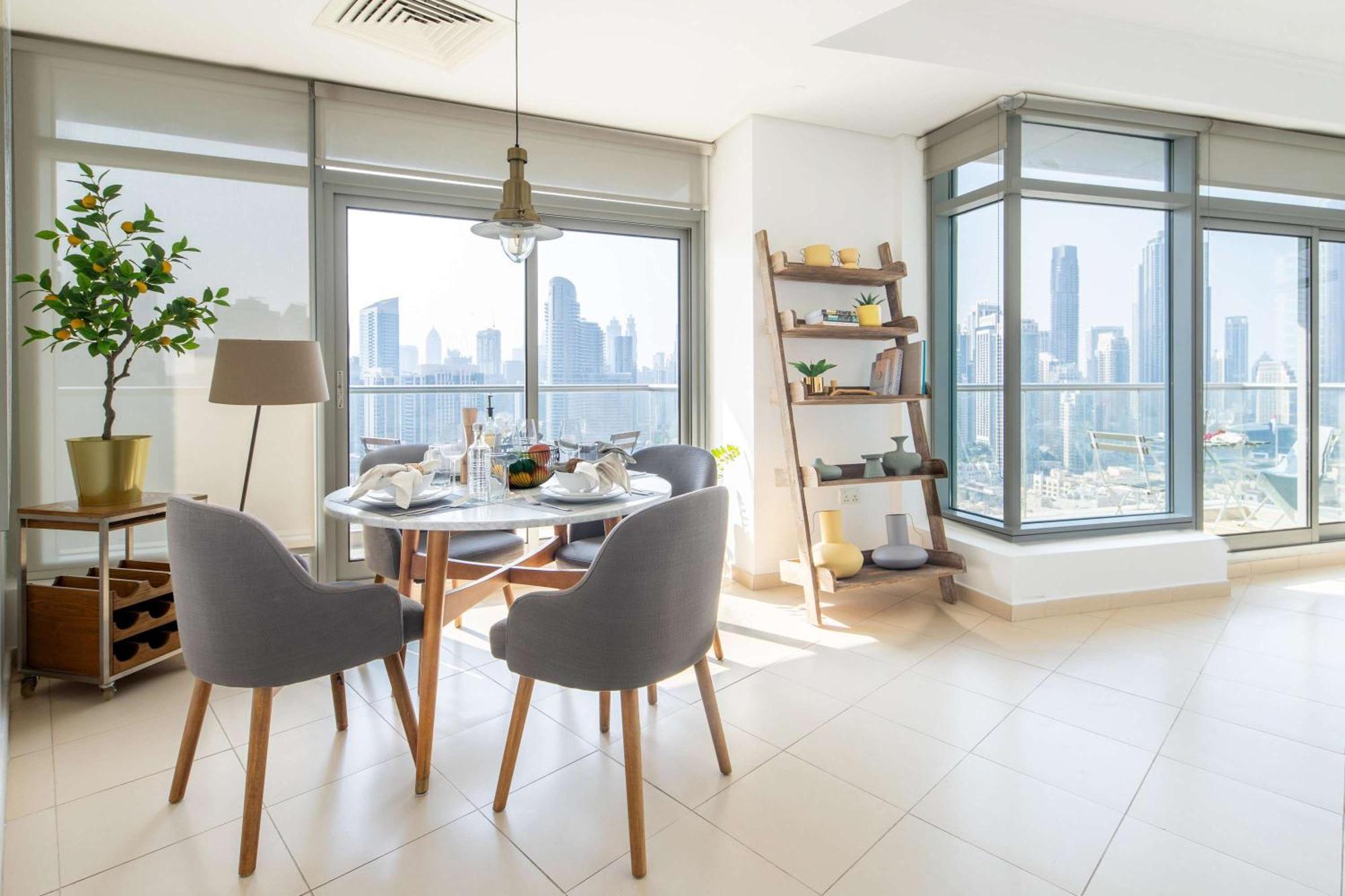 Frank Porter - Burj Views Tower A *